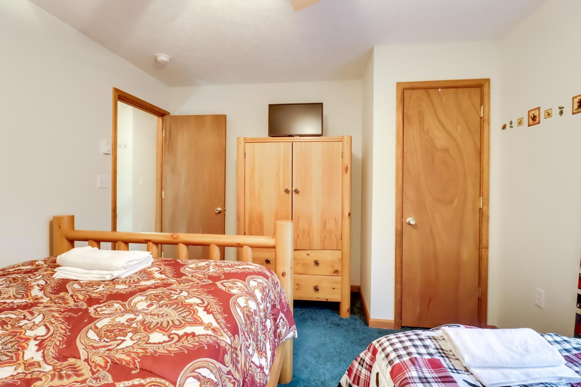 Pet-Friendly Pocono Lake Oasis With Hot Tub! Zewnętrze zdjęcie